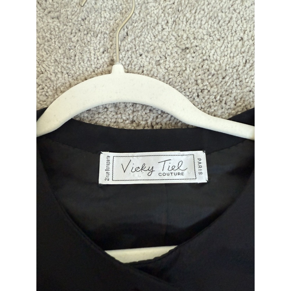 Vintage vicky tiel couture blazer Black Size Xs/s Gold Buttons‎ Elegant Paris - Picture 10 of 12